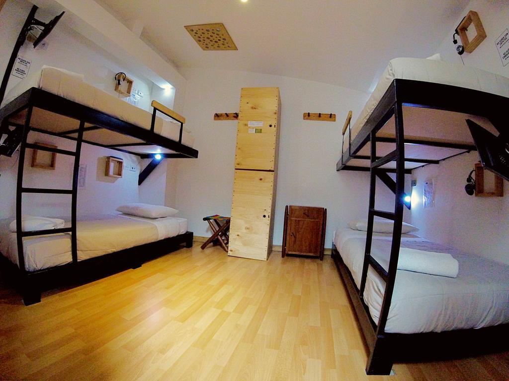 Hostal De La 57 มานิซาเลส ภายนอก รูปภาพ